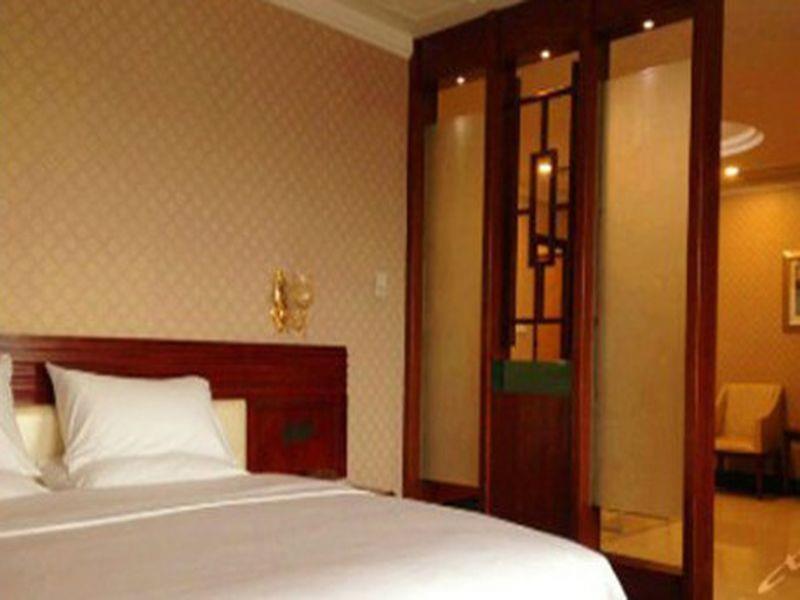 Starway Hotel Guangzhou Xintang Branch Exterior foto